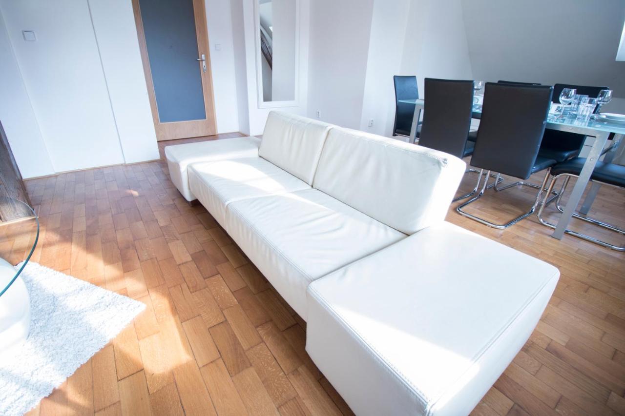 Apartments Old Town Square 27 Prague Ngoại thất bức ảnh