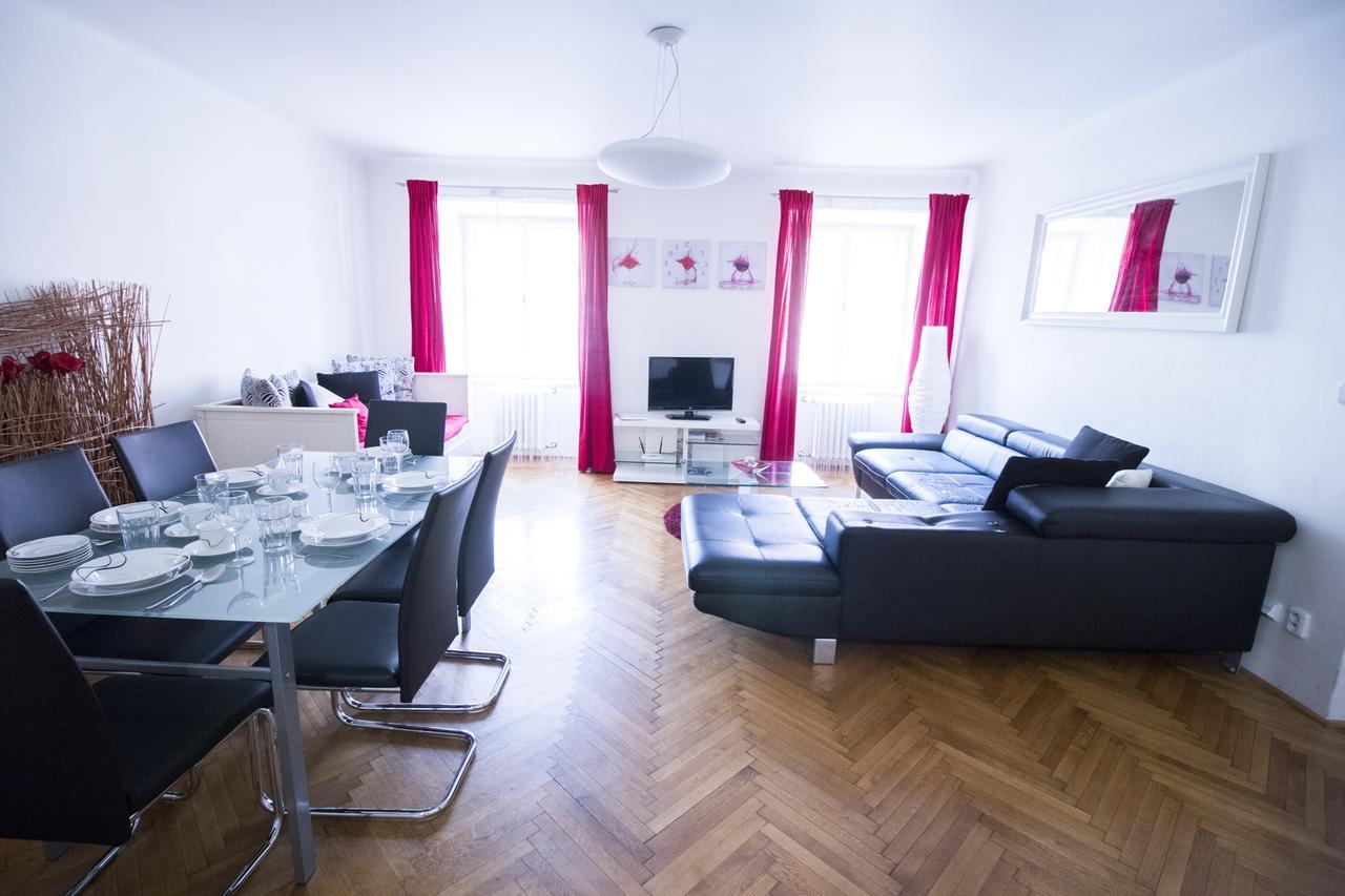 Apartments Old Town Square 27 Prague Ngoại thất bức ảnh